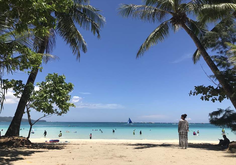 Boracay Island セブ島から人気リゾートのボラカイ島でビーチ・フォトウェディングへ